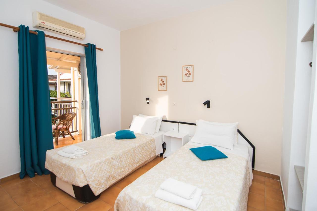 Aparthotel Sandy Complex By Konnect - Poolside & Seaside Kavos