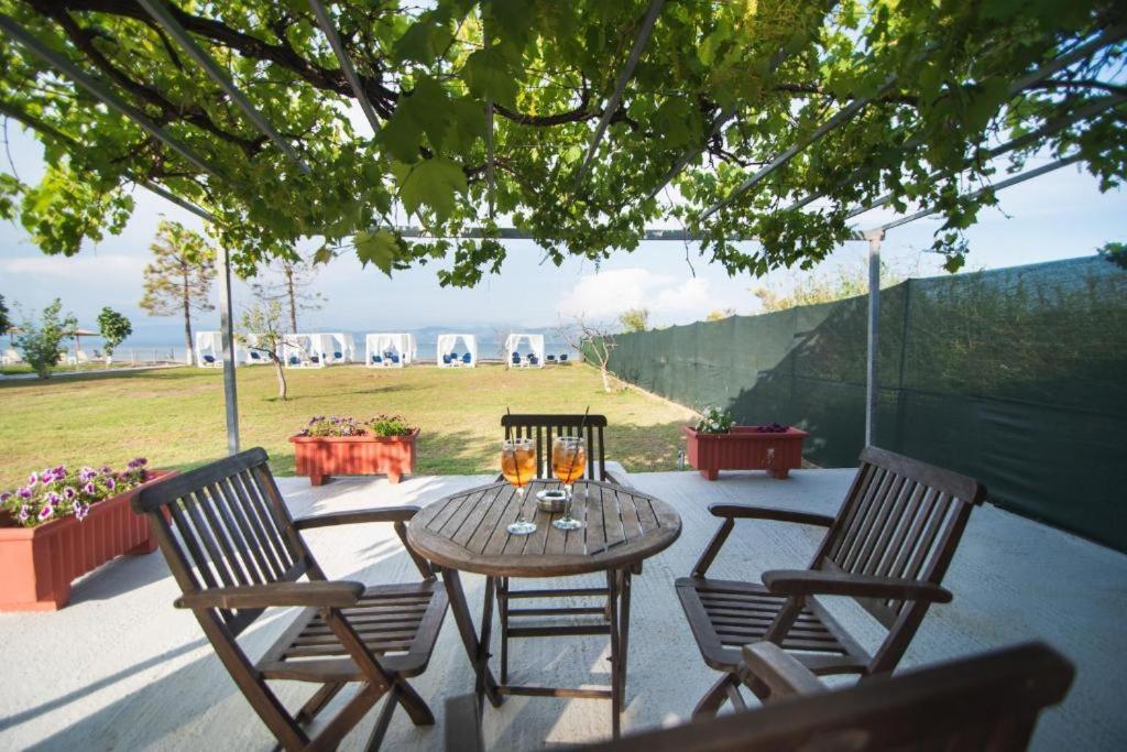 Aparthotel Sandy Complex - Poolside & Seaside 2*